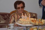 Pani Stanisława ma 100 lat. Na urodziny sama upiekła tort