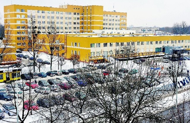 Mieszkańcy Kamieńskiego nie narzekają na szpital, bo to m.in. dzięki niemu coś się tutaj dzieje