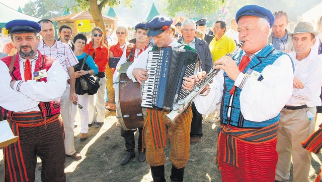 Zespoły ludowe, jak co roku bawić będą gości na najważniejszych dożynkach w kraju