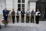 Dzień Muzealnika w Bielsku-Białej. Pracownicy Muzeum Historycznego zostali uhonorowani, była okazja by zobaczyć dwie nowe wystawy
