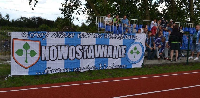 IV liga. Grom Nowy Staw pokonał Gedanię Gdańsk 2:0 [ZDJĘCIA]