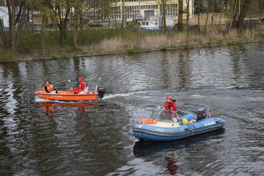 Augustów. "Goła Zośka" powitała wodniaków w nowym sezonie żeglugowym