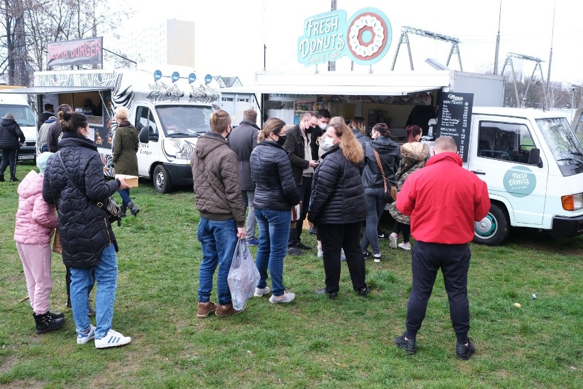 Festiwal Smaków Food Trucków w Legionowie. Wielka plenerowa impreza [ZDJĘCIA]