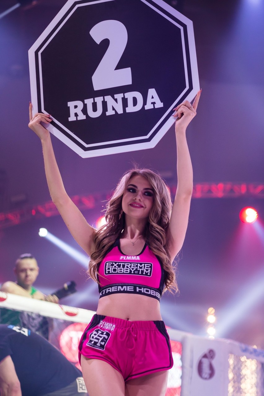 Piękne Ring Girls na gali PLMMA 72 w Łomiankach...