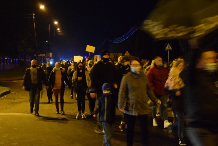 Protest kobiet Gniezno. Przejadą przez miasto samochodami