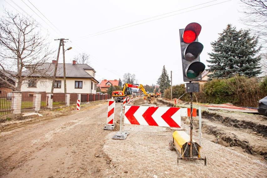 Postępuje przebudowa ulicy Klasztornej w Krakowie