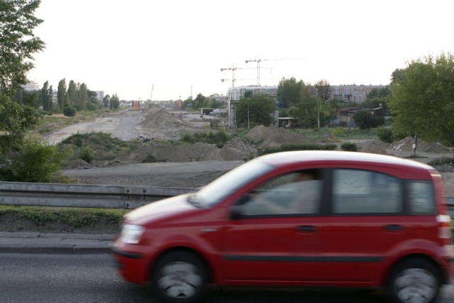 Powstańców Śląskich znowu w pełni przejezdne. Drogowcy otworzyli nową jezdnię na Bemowie