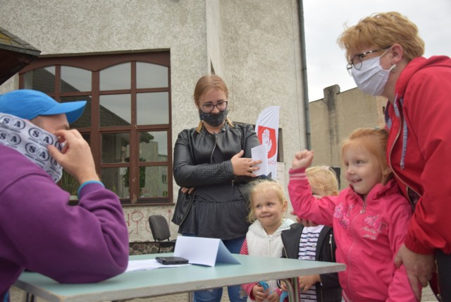 Po g. 16.30 w dniu 8 września przed Brodnickim Domem Kultury można było uzyskać informacje o ofercie sekcji i pracowni, a także zapisać się na zajęcia