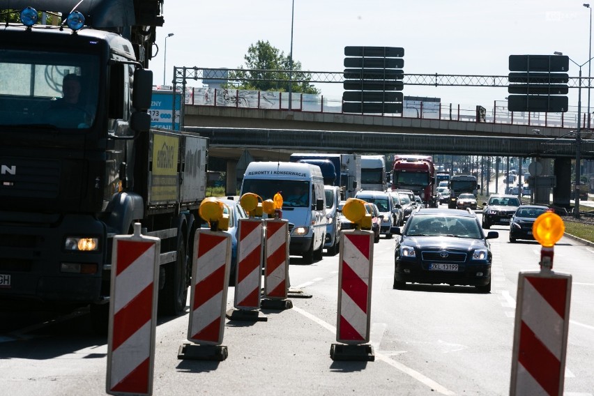 Zobacz także: Uwaga kierowcy. 10 dni horroru w centrum...