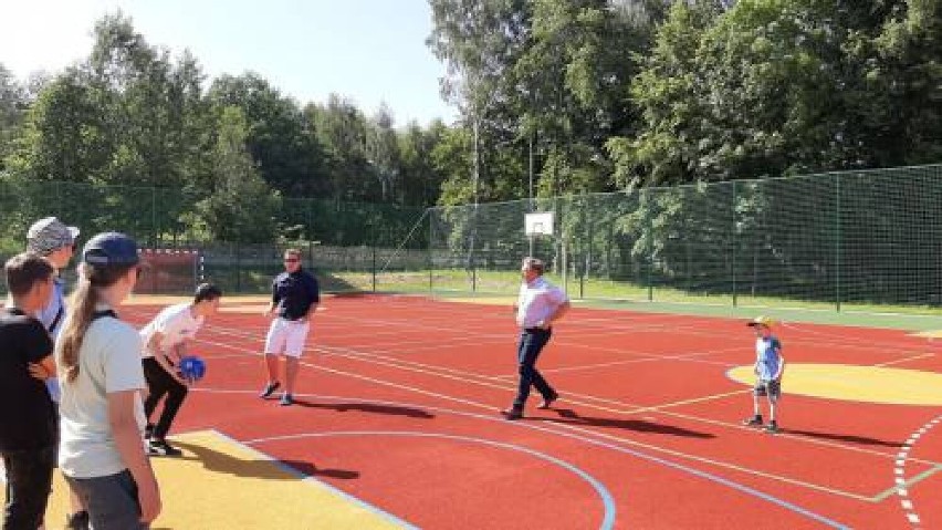 Integracyjny piknik rodzinny w Siedlcu Dużym,w gminie Koziegłowy ZDJĘCIA