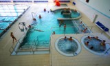 Najlepsze baseny w Toruniu i okolicy. Gdzie warto się wybrać? Cennik