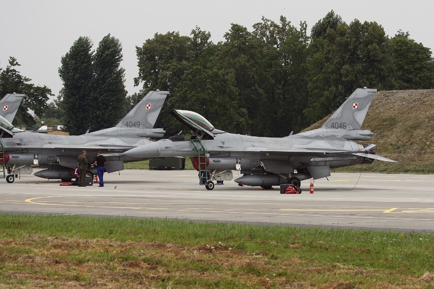 Malbork. F-16 lubią latać z MiG-ami 29