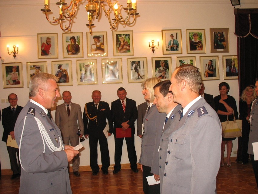 W piątek w pałacu w Kraczewicach odbyły się powiatowe...