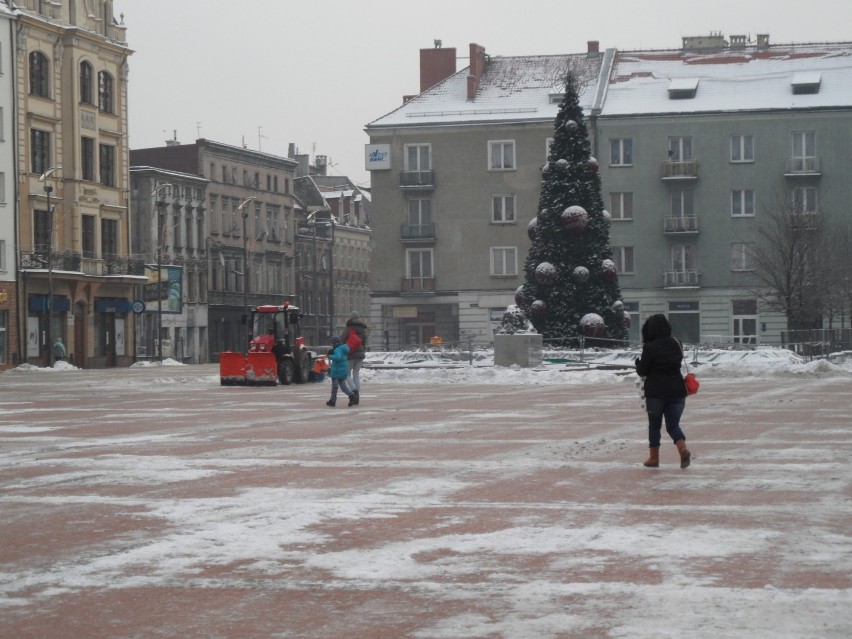 Bytom 23 stycznia 2014, ok. godz. 9
Rynek nareszcie wygląda...