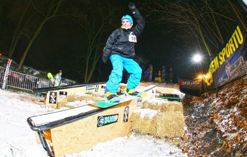 Rozpoczęcie sezonu snowboardowego w Toruniu - fotogaleria