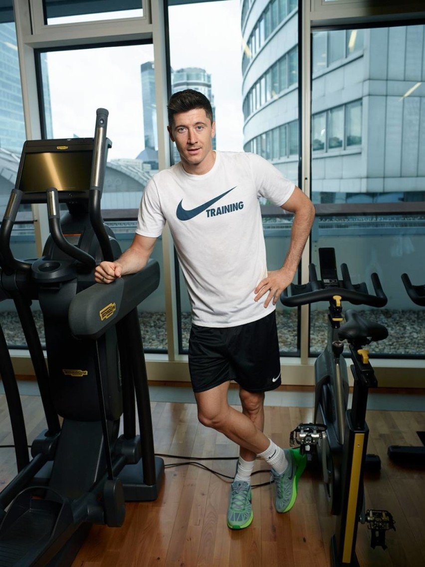 Robert Lewandowski zamieszkał w Złotej 44, prestiżowym...