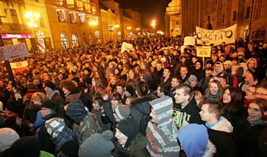 W Polsce ACTA wywołało wiele kontrowersji. Protesty w całym...