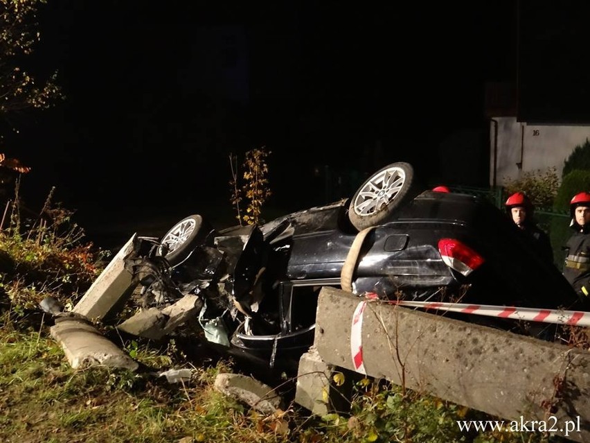 Tragiczny wypadek w Wilkowicach na ul. Dworcowej. 1 ofiara, 2 rannych