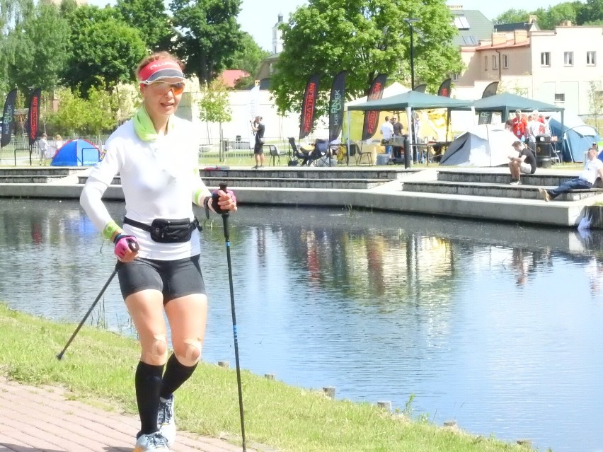 Patrycja Bereznowska próbuje pobić rekord świata w biegu na 72 godziny kobiet w Suwałkach 