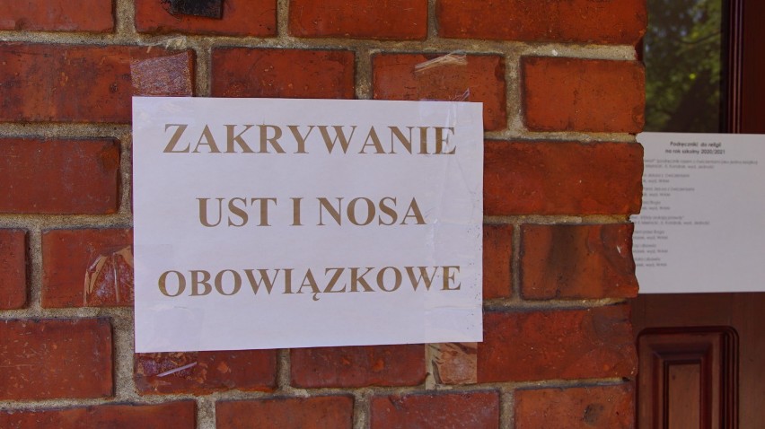 Powiat sławieński: Nowy rok szkolny uczniowie powitają w reżimie sanitarnym 