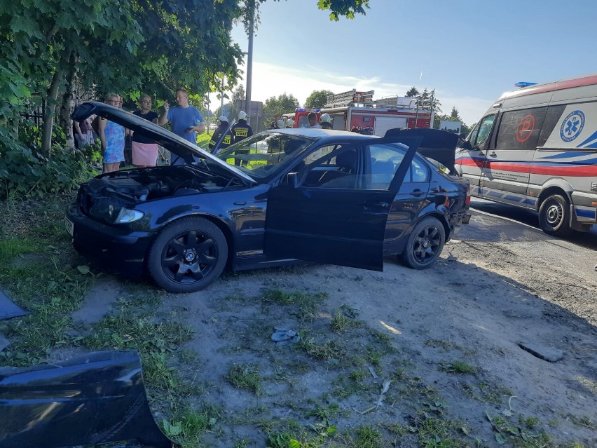 Wypadek z udziałem czterech pojazdów w Mełnie w powiecie...