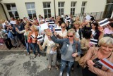 Pielęgniarki protestowały w Szczecinie. "Niskie pensje, złe warunki pracy" [wideo, zdjęcia]