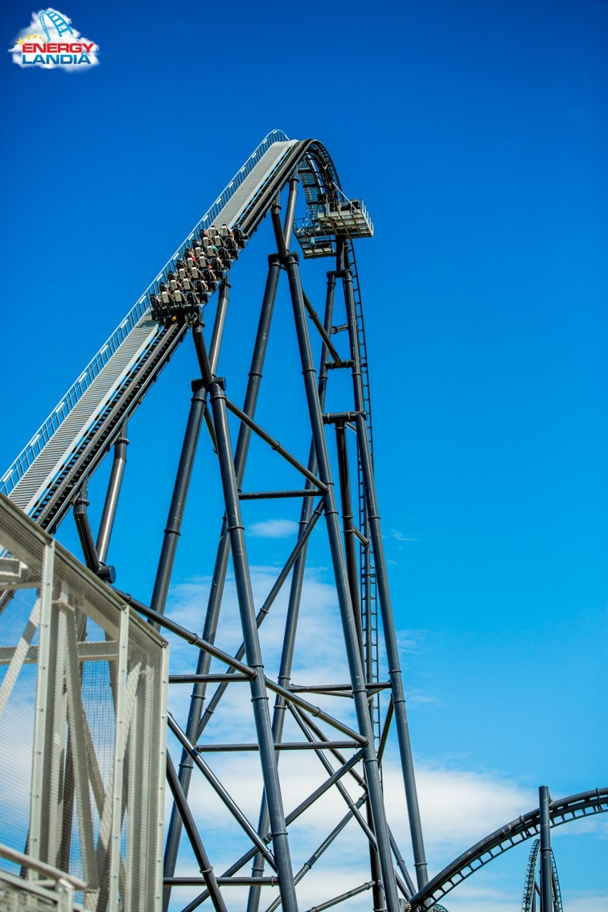 Świąteczna promocja na bilety do Parku Rozrywki Energylandia w Zatorze. Ile można zaoszczędzić? 