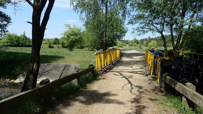 Nieistniejąca wieś niedaleko Puław. Na rowerze do Bonowa (ZDJĘCIA)