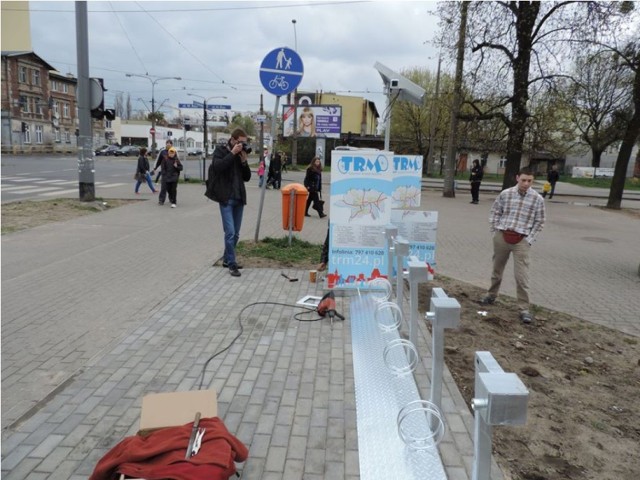 Montaż stacji rowerowej przy ul. Broniewskiego