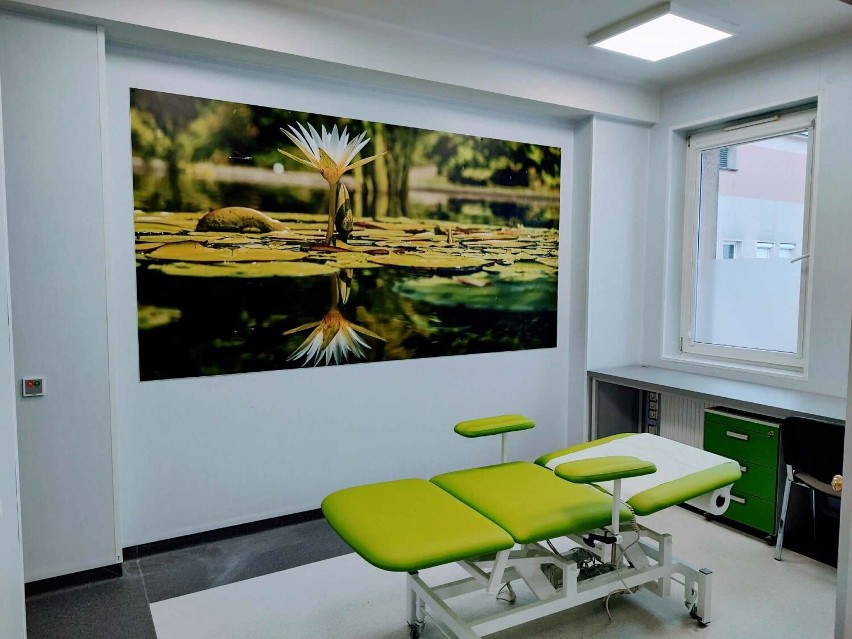 W szpitalu powiatowym w Brzesku zakończono modernizację oddziału chirurgii za 2,5 mln zł. Zobacz zdjęcia