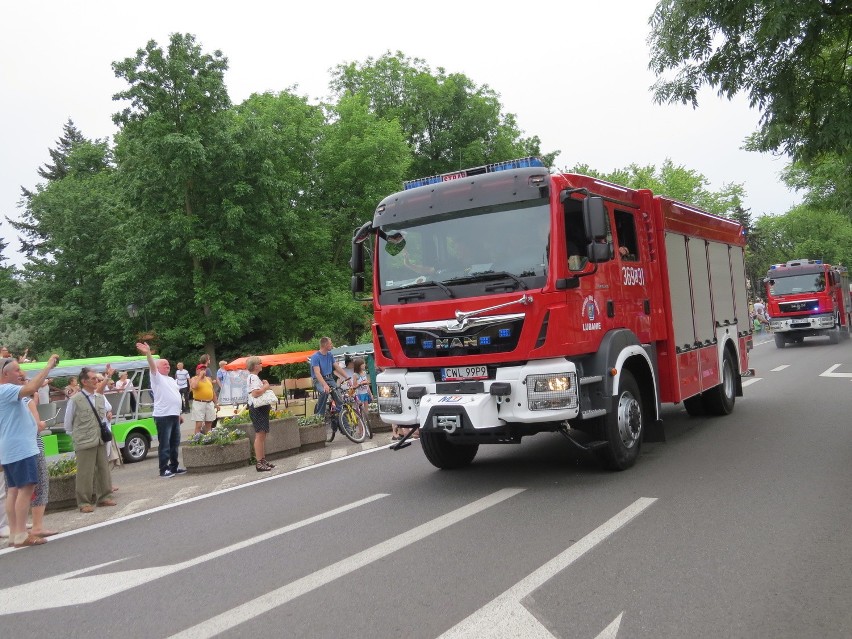 Parada i pokaz strażacki w Ciechocinku [zdjęcia]