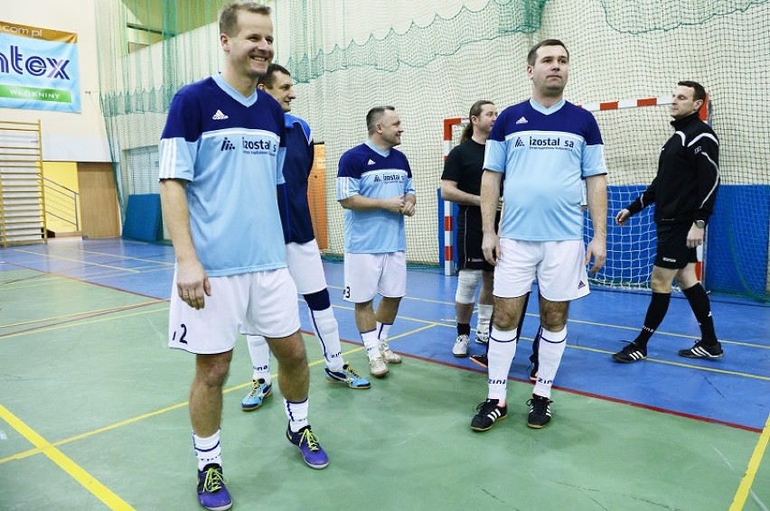 Lubliniec: III Nocny Halowy Turniej Piłki Nożnej Oldbojów