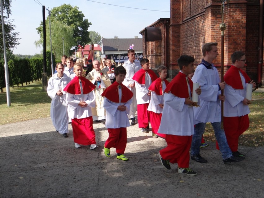 13 września odbyły się Dożynki Gminne 2015 w Gomunicach