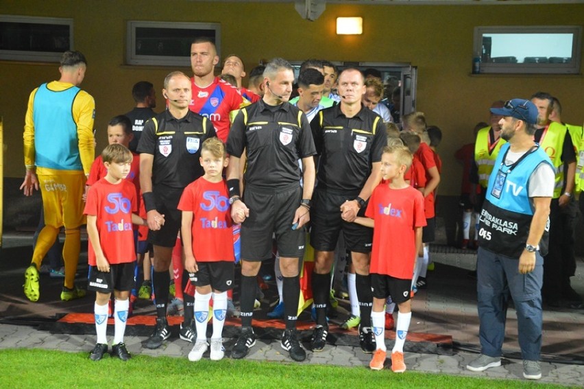 Lech Poznań lepszy od Rakowa Częstochowa na Stadionie Miejskim w Bełchatowie [GALERIA]