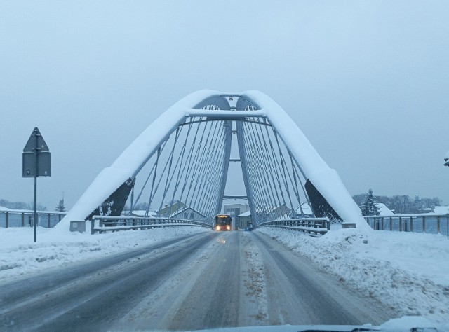 Żywiec. Warunki na drogach, godz. 8:00