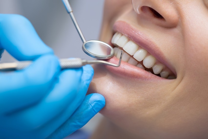 Laureat: Miludent - Centrum Implantologii i Periodontologii...