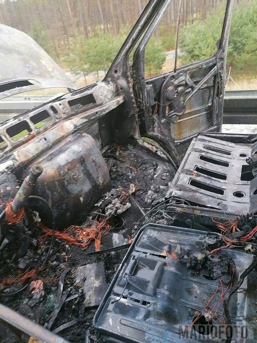 Pożar busa na autostradzie A4 w powiecie opolskim.