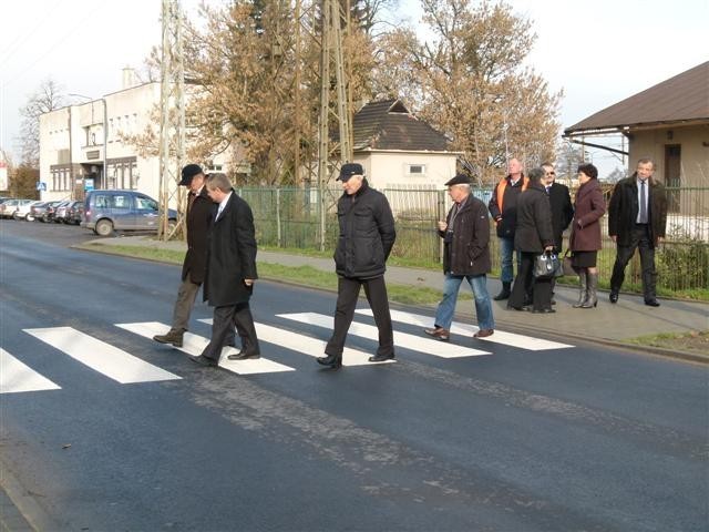 W piątek oddano symbolicznie do użytku zmodernizowana część ulicy Karsznickiej w Zduńskiej Woli