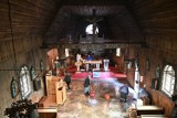 Zabytkowy kościół na Białogonie znów będzie otwarty. Parafianie z kapłanami sprzątali świątynię i plac przy kościele [WIDEO, ZDJĘCIA] 