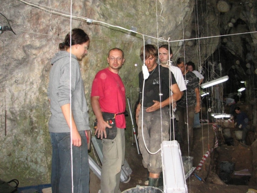 Badania w Jaskini Stajnia