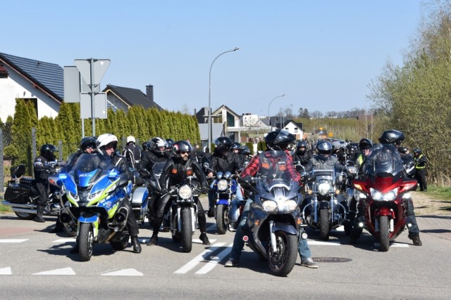 Motocykliści rozpoczęli sezon w Kościerzynie. Tegoroczna inauguracja przyciągnęła prawdziwe tłumy. Wydarzenie zorganizował Klub Motocyklowy Lost Saints LEMC Poland North.