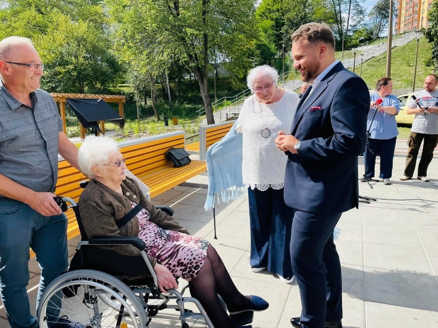 Prezydent Marek Materek z córkami Tadeusza Bilicza