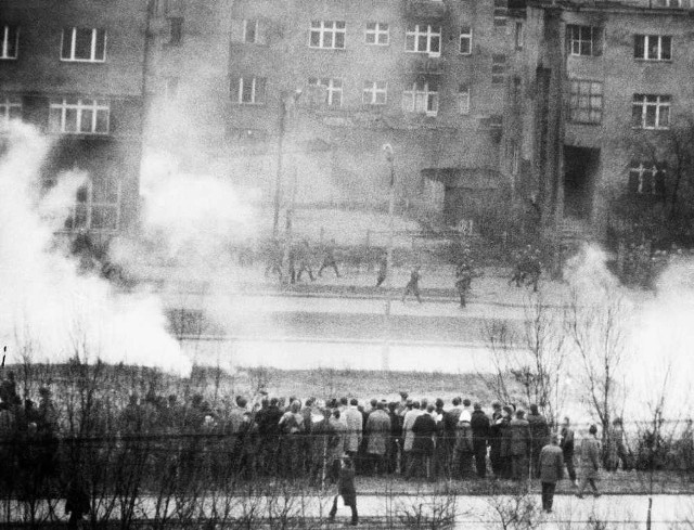 Ulice Gdyni w czasie wydarzeń 1970 roku