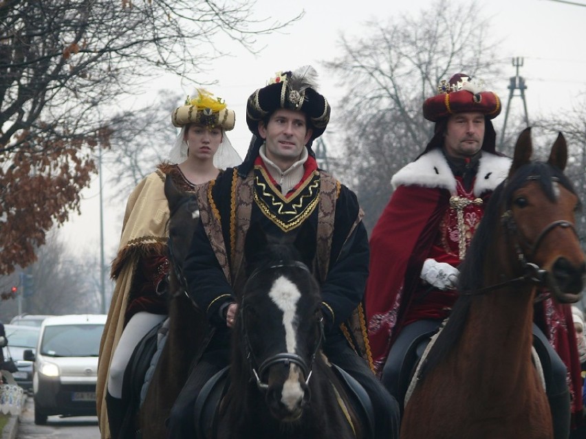 Orszak Trzech Króli w Łowiczu (FOTO)