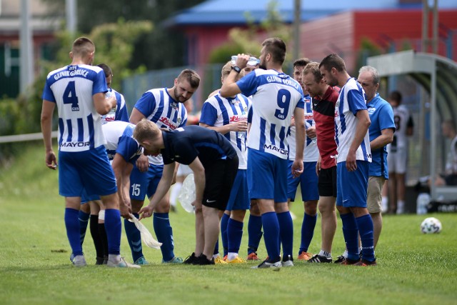 Czarni Jasło pokonali na własnym stadionie Glinik Gorlice 3:1.