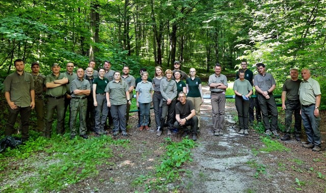 W akcję sprzątania Olkusza włączyły się nie tylko różne organizacje, także leśnicy, ale i zwykli mieszkańcy. Akcja trwała od 15 do 21 czerwca 2021