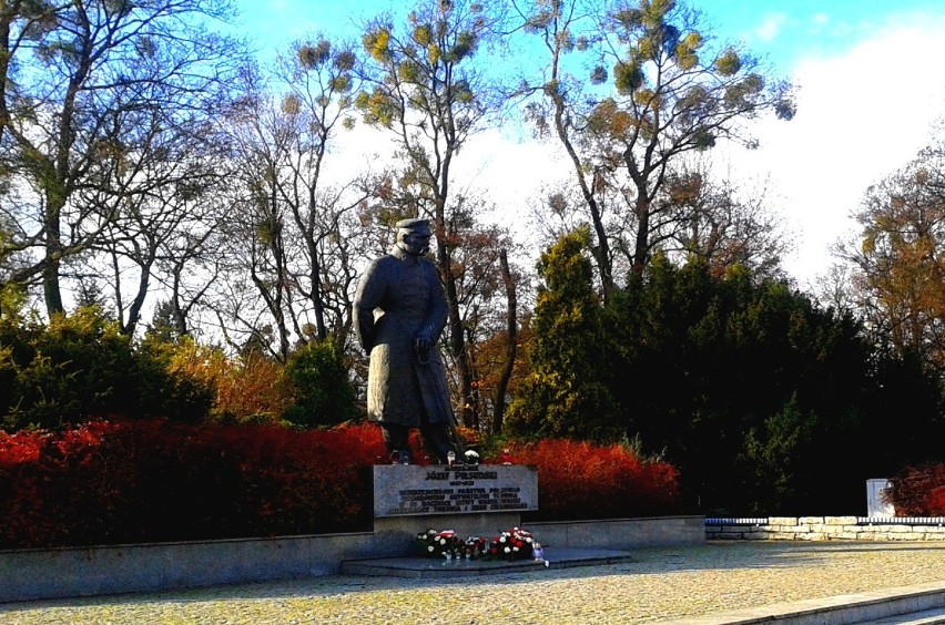 Marszałek Józef  Piłsudski na placu Rapackiego.