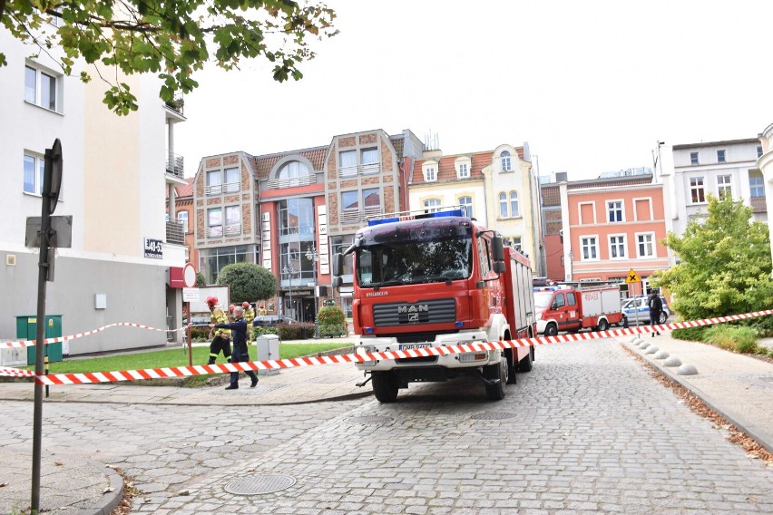 Malbork. Ewakuacje przy ul. Kościuszki i Grunwaldzkiej. Gaz w banku i podpalenie w kamienicy