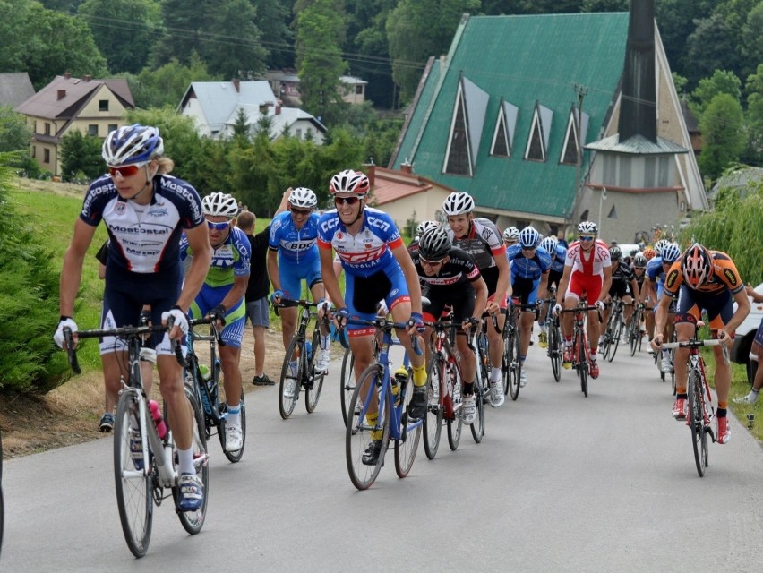 Sobota, II etap, Niepołomice - Nowy Targ, 145 km
start,...