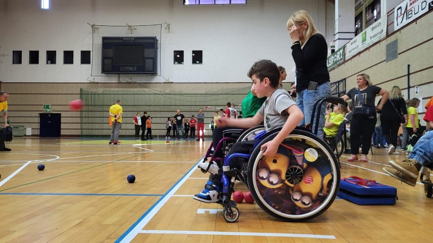 XV Sądecki Turniej Boccia dla osób z niepełnosprawnościami. Rywalizowano w trzech kategoriach